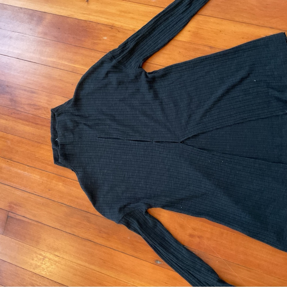 Love Riche Dark Gray Ribbed Sweater - Picture 3 of 4